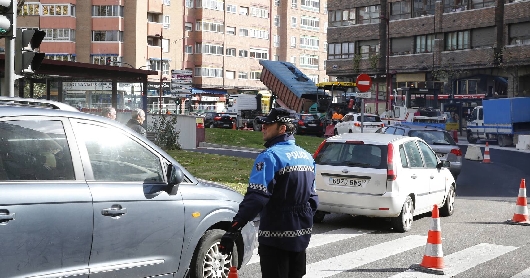 Obras de asfaltado para habilitar un tercer carril en la Circular