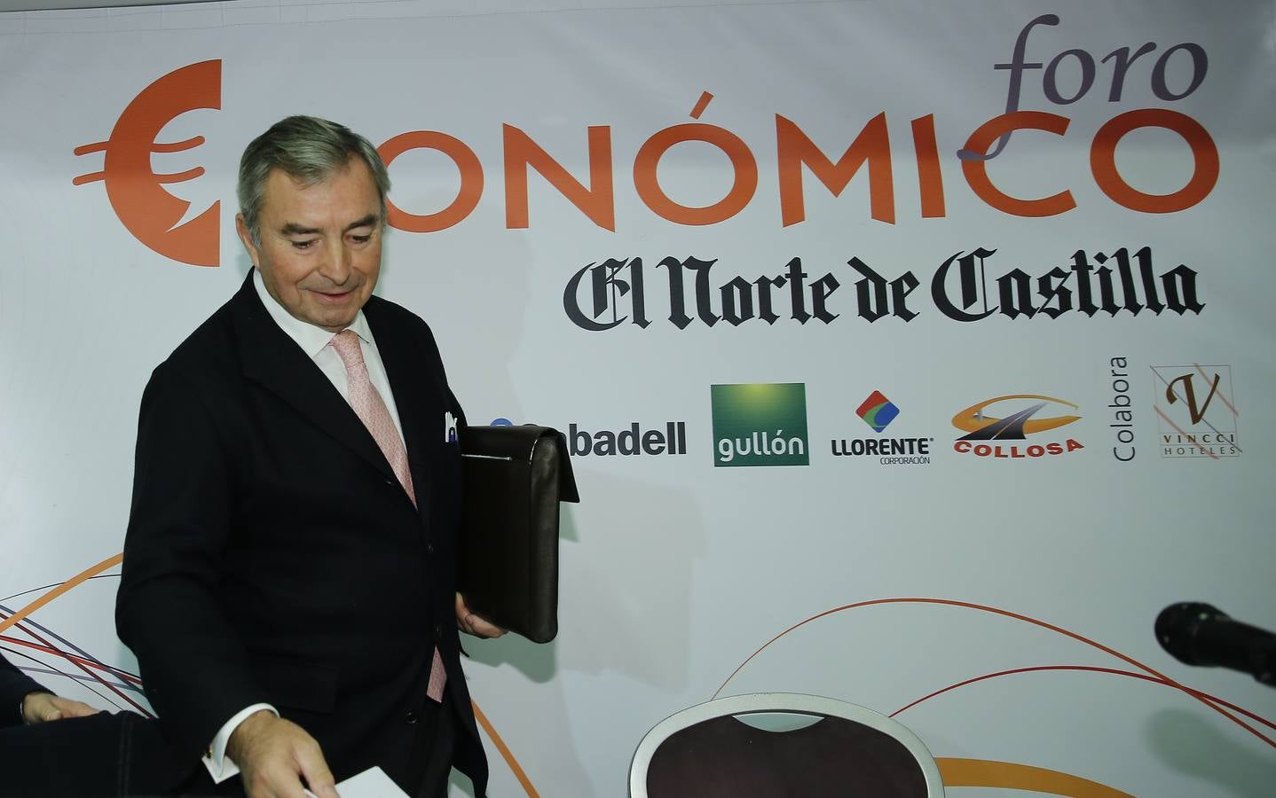 El presidente del Círculo de Empresarios, Javier Vega de Seoane, en el Foro Económico de El Norte de Castilla