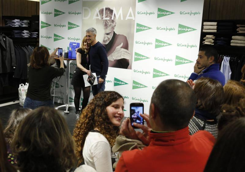 Sergio Dalma firma su último disco en El Corte Inglés