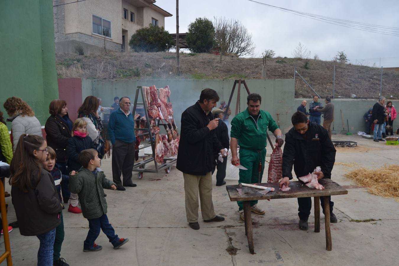 Matanza tradicional en Macotera (Salamanca)