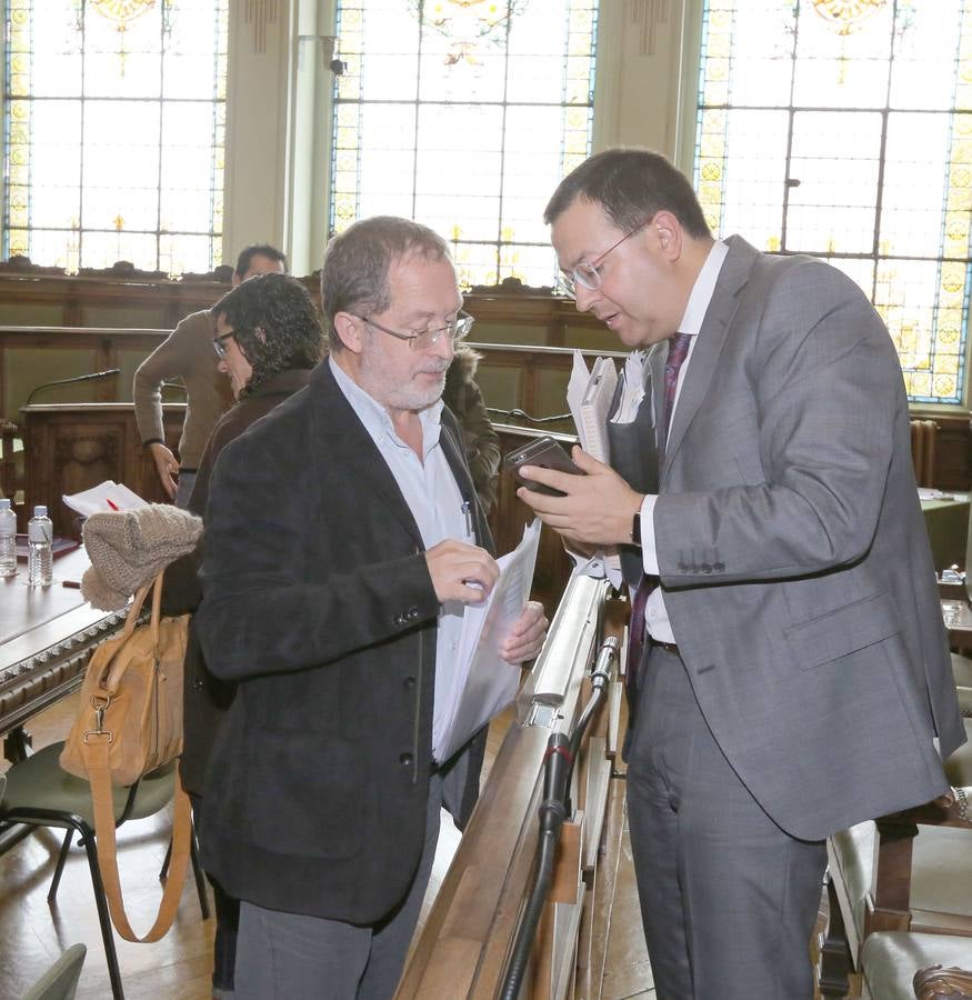 El pleno del Ayuntamiento de Valladolid aprueba los Presupuestos Generales para el  2016