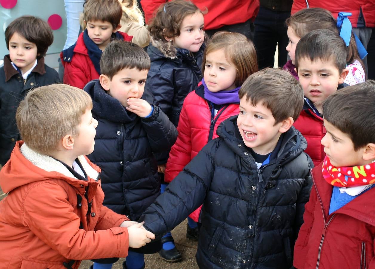 Los escolares de Segovia celebran el Día de la Paz