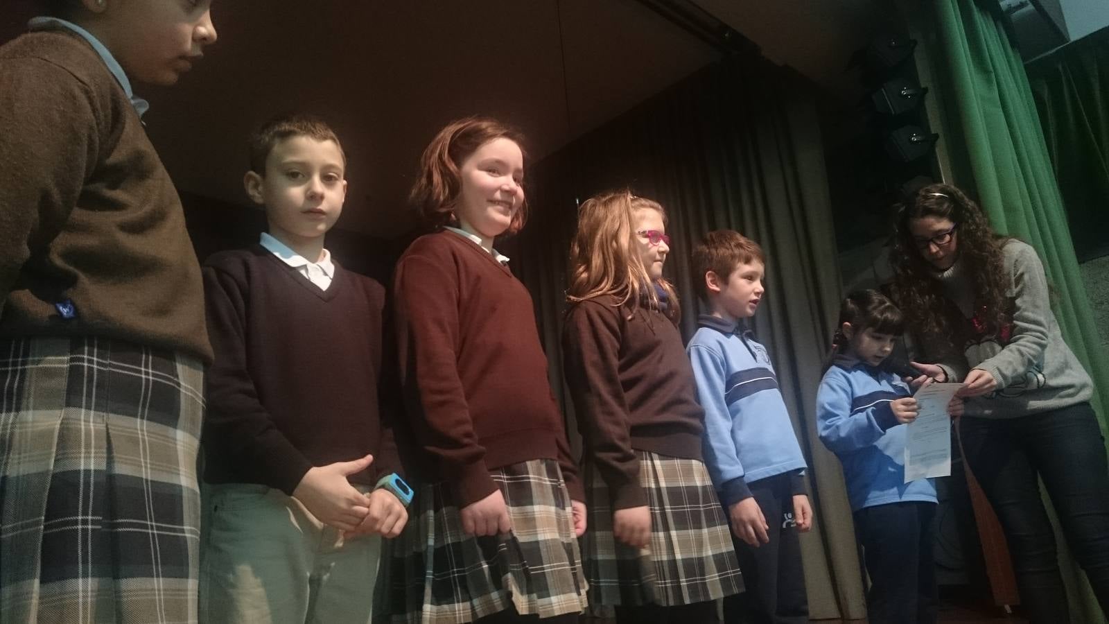 Día de la Paz en el colegio Santa Teresa de Jesús de Valladolid.