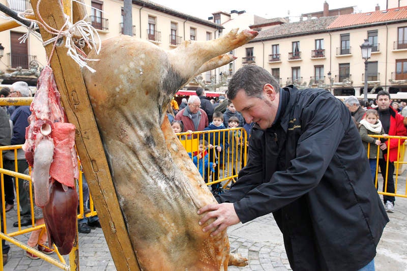 La matanza del cerdo protagoniza la fiesta de las Candelas en Palencia