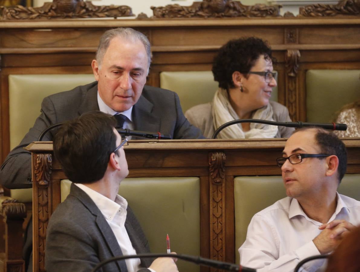 Pleno en el Ayuntamiento de Valladolid