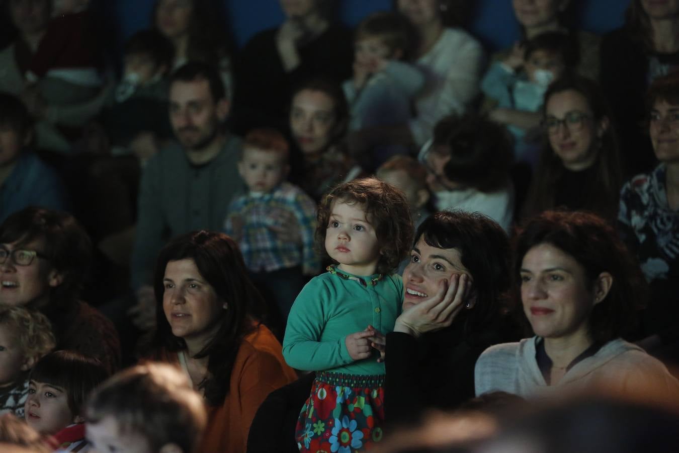 Teloncillo lleva a los niños al teatro