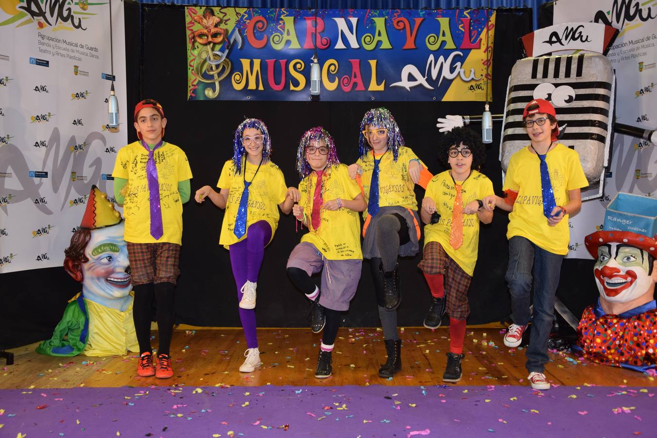 Concurso de chirigotas en los carnavales de Guardo (Palencia)