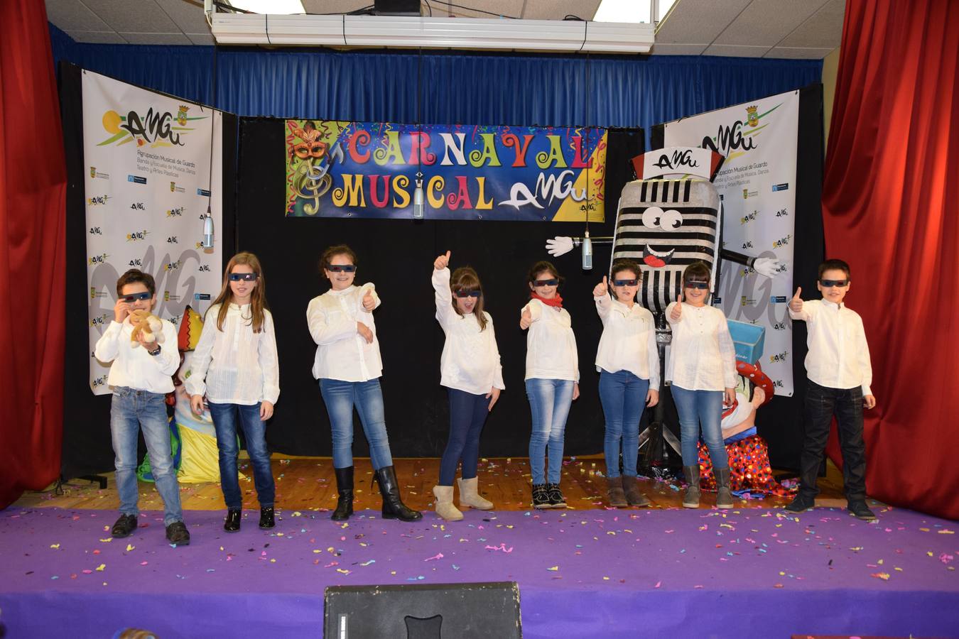 Concurso de chirigotas en los carnavales de Guardo (Palencia)