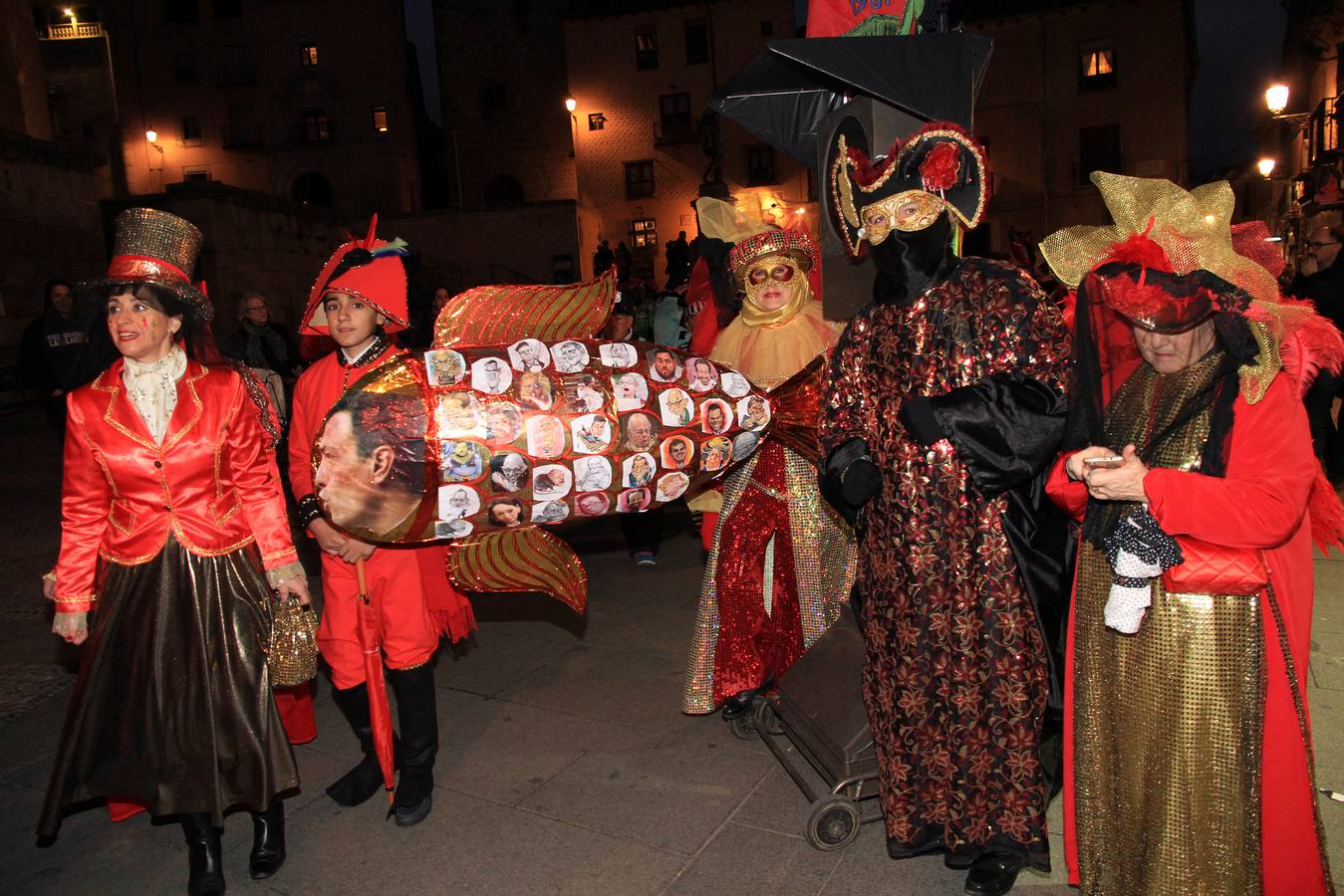 El entierro de la sardina despide el Carnaval de Segovia