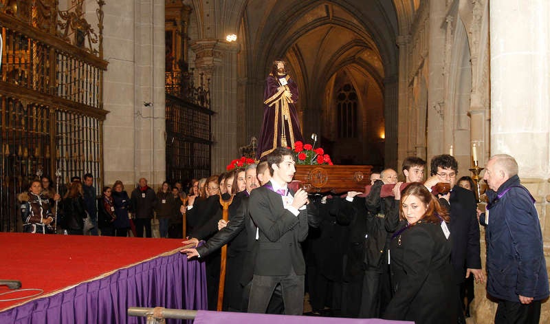 Viacrucis cuaresmal en Palencia