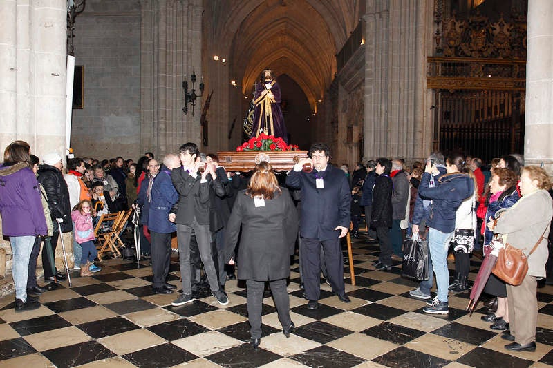 Viacrucis cuaresmal en Palencia