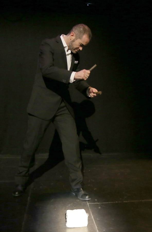 Miguel Velayos presenta su poemario &#039;Lecciones de orfandad&#039; en el Aula de Cultura de El Norte de Castilla