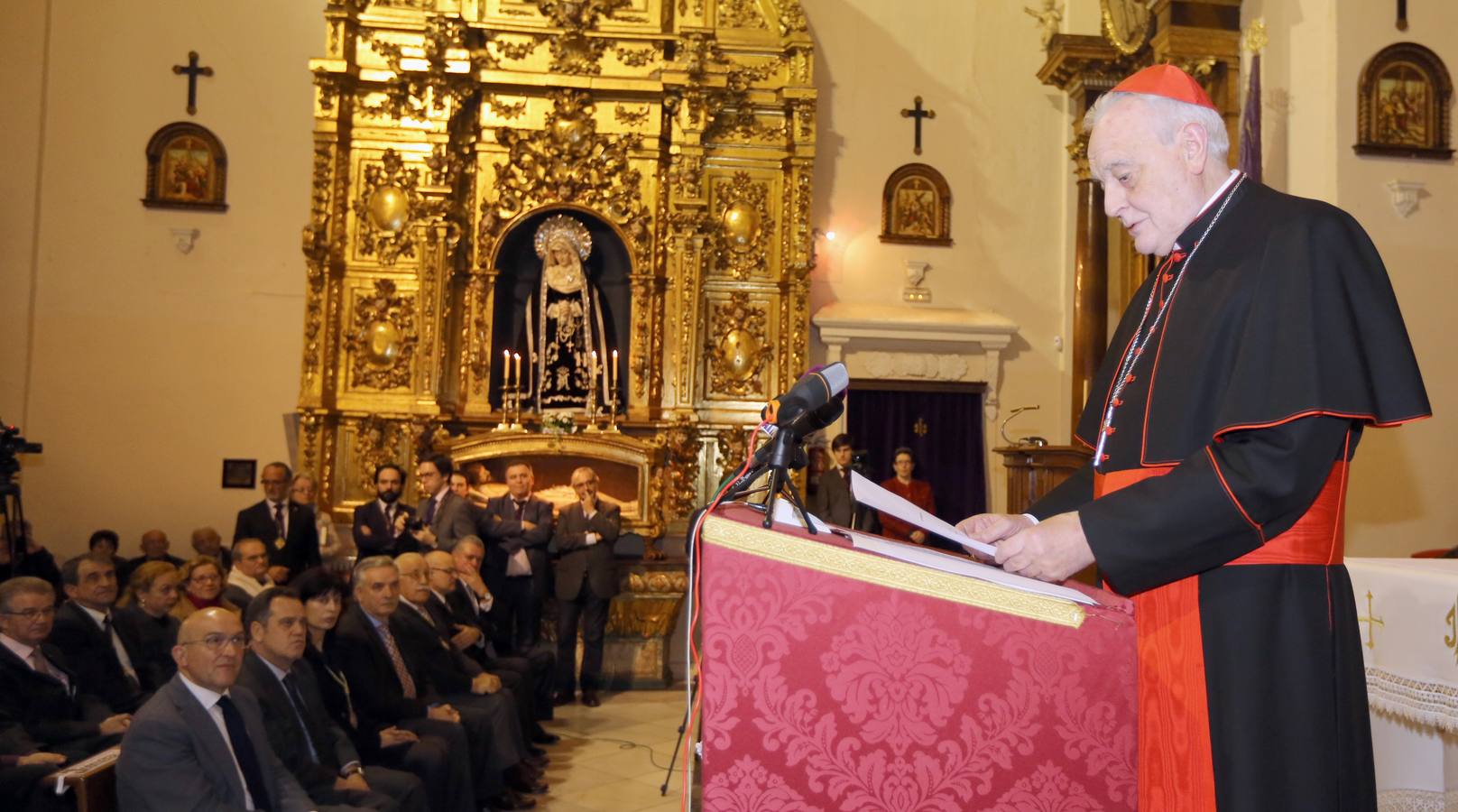 Carlos Amigo pronuncia el pregón de la Semana Santa de la cofradía de Nuestro Padre Jesús Nazareno