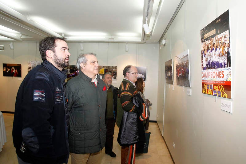 Inauguración de la exposición &#039;Un año en imágenes 2015&#039; de Palencia (2/2)