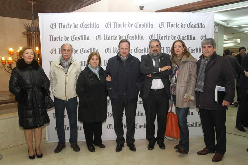 Inauguración de la exposición &#039;Un año en imágenes 2015&#039; de Palencia (2/2)