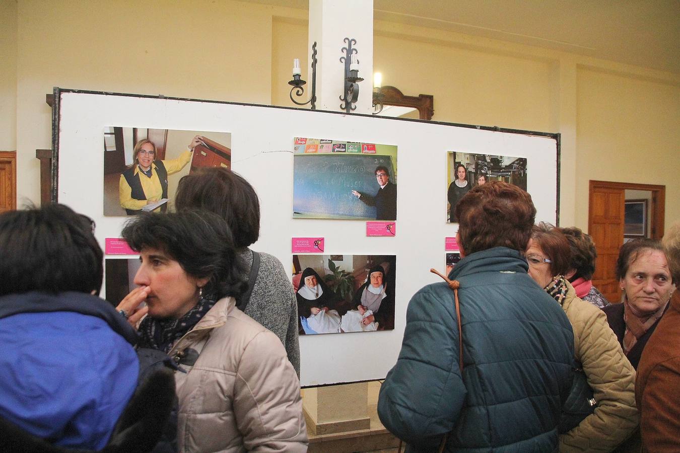 Exposición de fotografías sobre empleo y mujer en Medina de Rioseco.