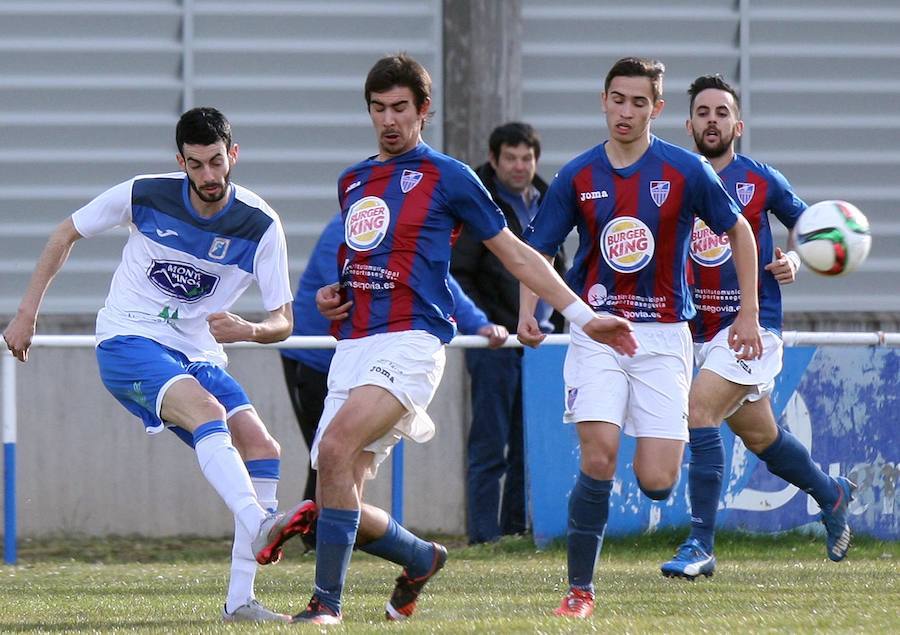 Segoviana 0-0 Almazán