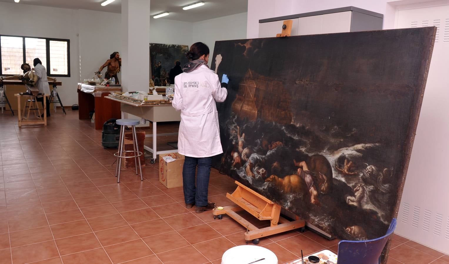Últimos retoques a las obras de la muestra de Las Edades del Hombre en Toro (Zamora)