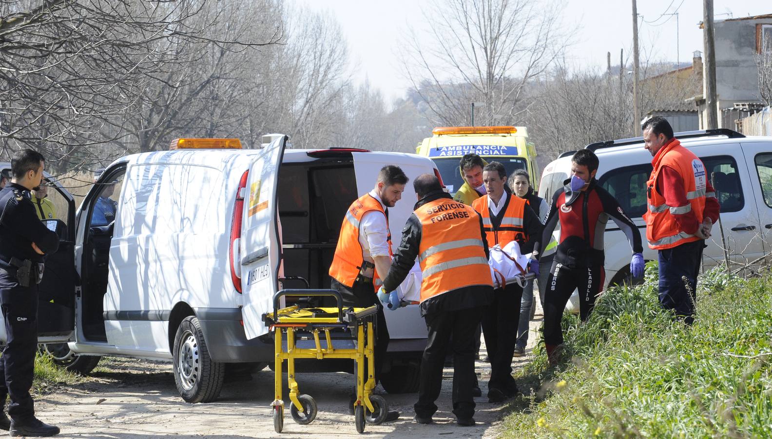 Hallan el cadáver de un varón en el Canal de Castilla