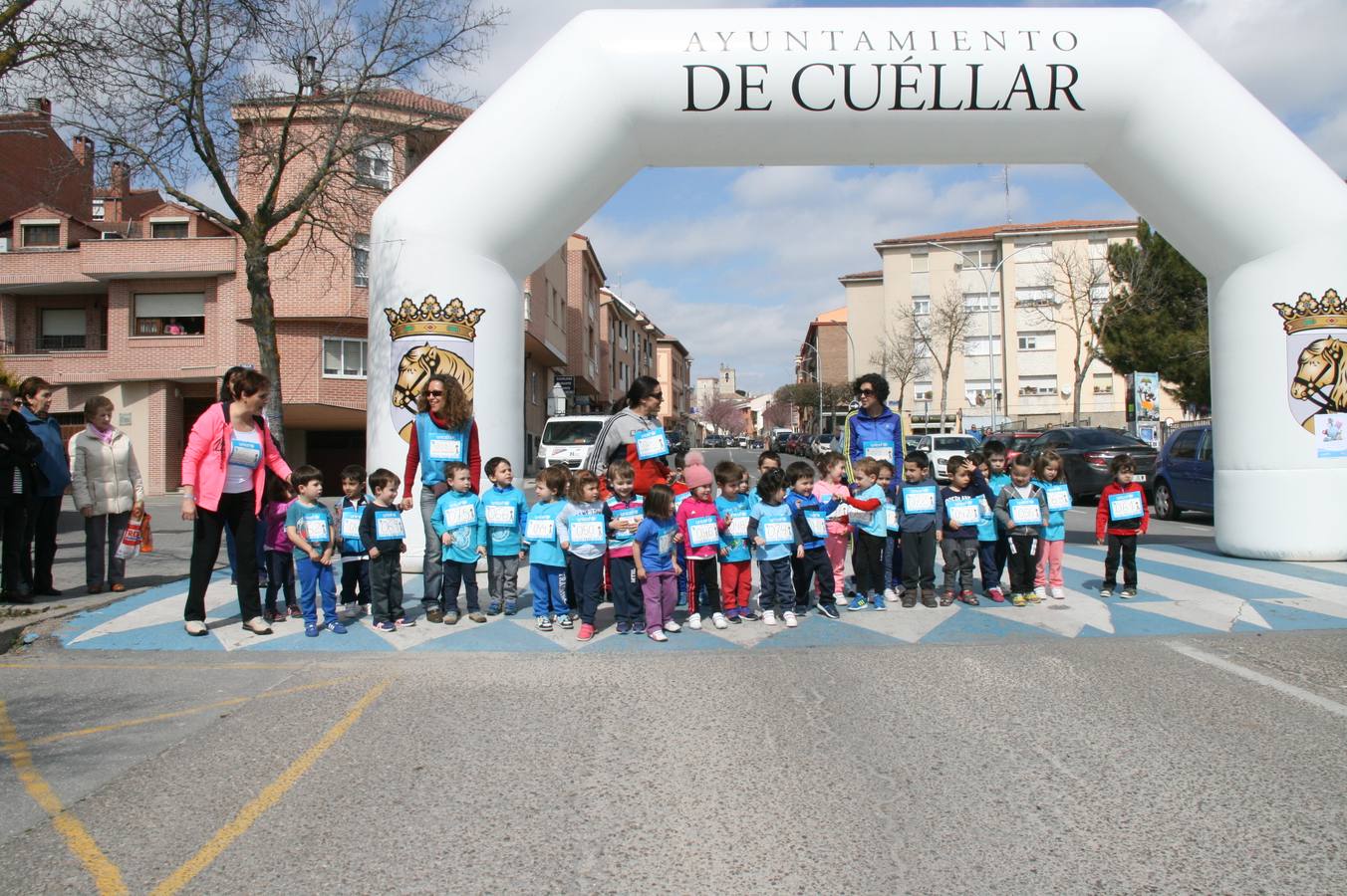 Alumnos del colegio Santa Clara de Cuéllar corren a favor de Unicef
