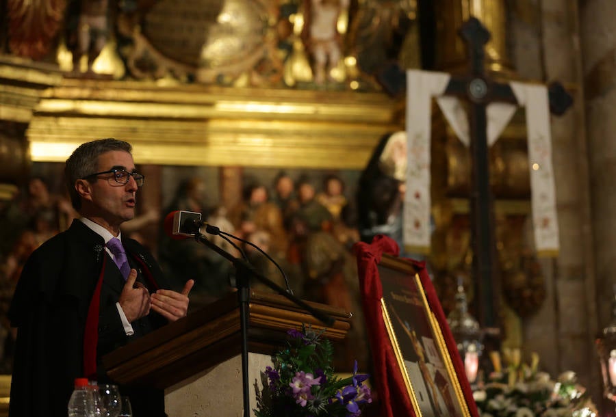 El subdirector de El Norte de Castilla pregona la Semana Santa de Medina de Rioseco (1/2)
