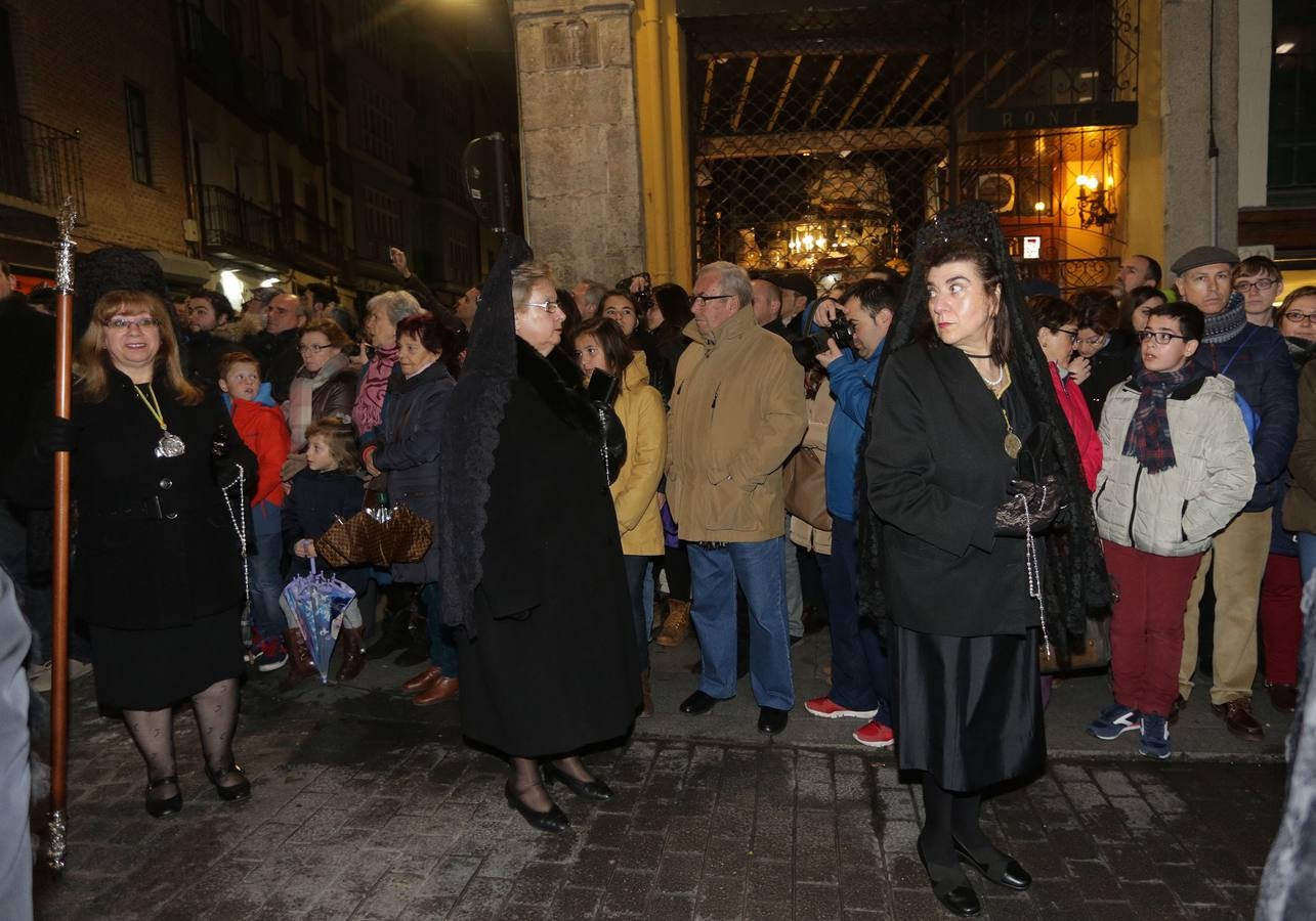Si estuviste en la Procesión del Rosario del Dolor, búscate en la fotos (2/2)