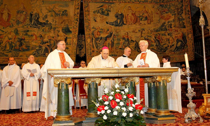 Misa Crismal en la catedral de Palencia