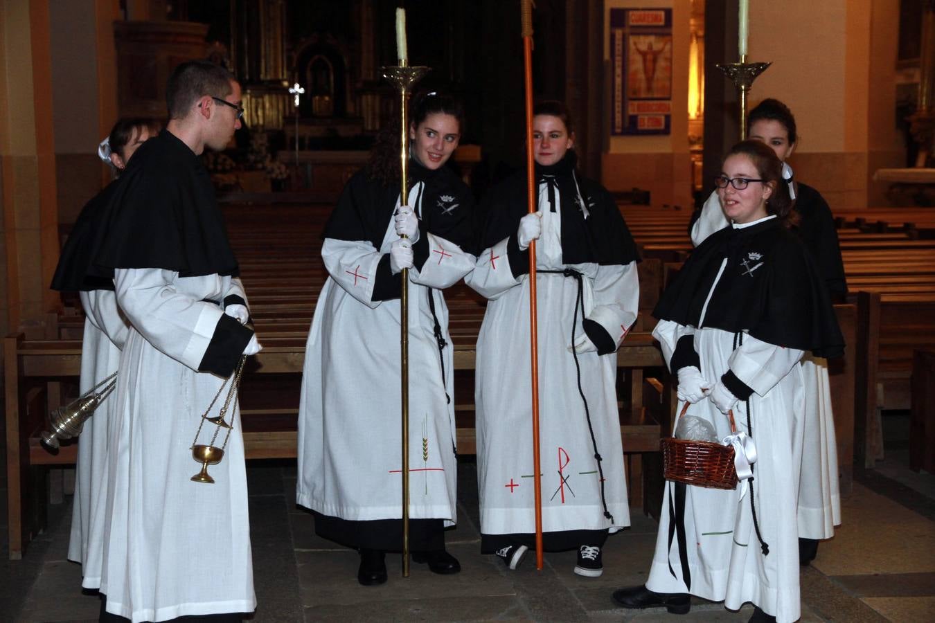 Procesión y Oración de los Cinco Misterios en Segovia (1/2)