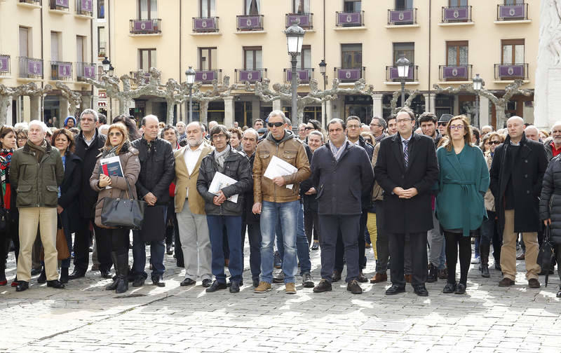 Minuto de silencio en Palencia por los atentados de Bruselas