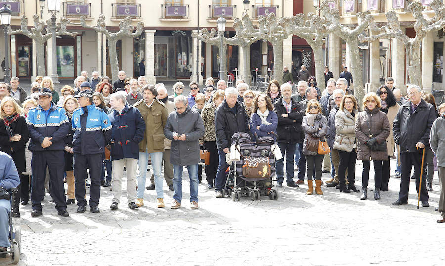 Minuto de silencio en Palencia por los atentados de Bruselas