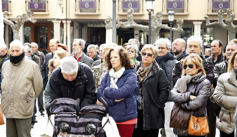 Minuto de silencio en Palencia por los atentados de Bruselas