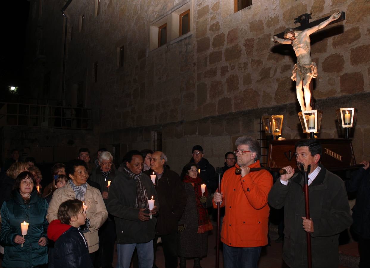 Santo Vía Crucis y procesión del Santo Cristo de la Paciencia en Segovia