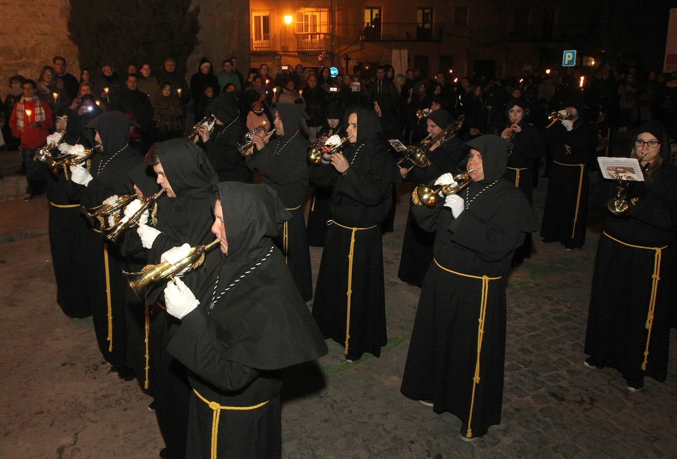 Santo Vía Crucis y procesión del Santo Cristo de la Paciencia en Segovia
