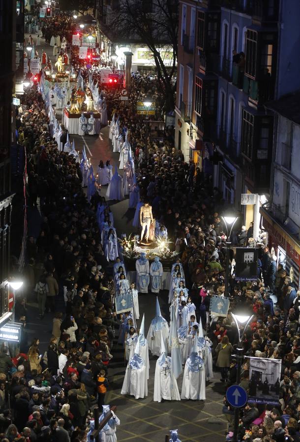 Procesión General de la Sagrada Pasión del Redentor en Valladolid (2/2)