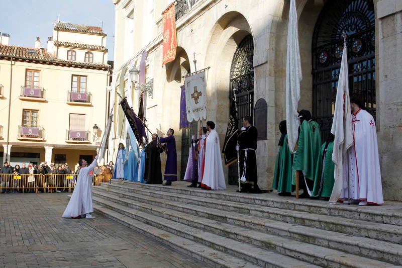 Procesión del Rompimiento del Velo en Palencia