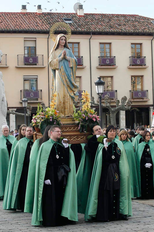 Procesión del Rompimiento del Velo en Palencia