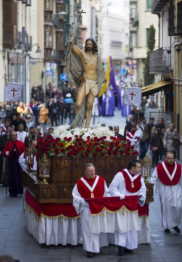 Encuentro de Jesús Resucitado con la Virgen de la Alegría en Valladolid