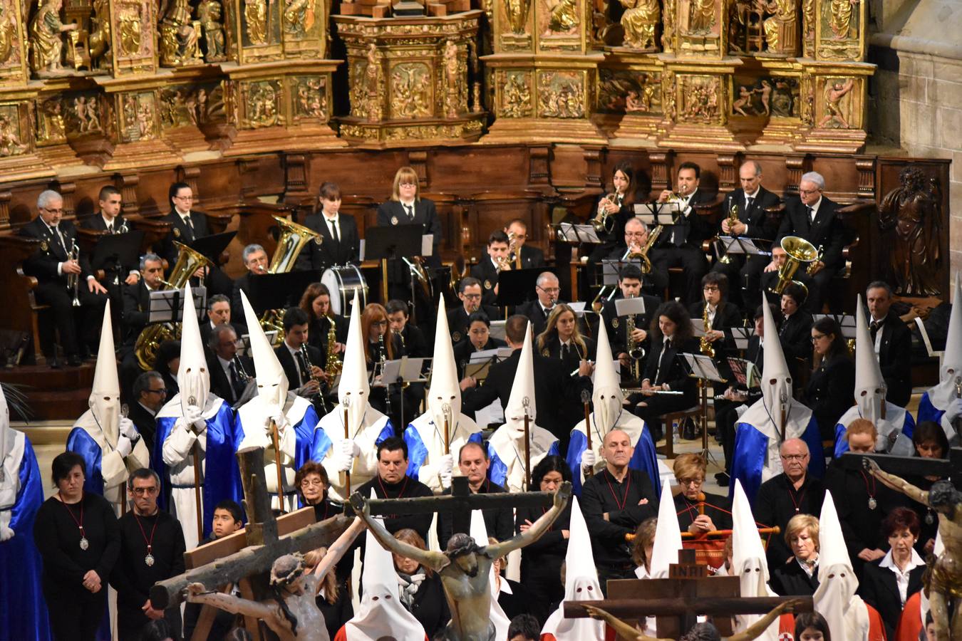 Aguilar de Campoo representa la muerte de Jesús a través de La Arbolada