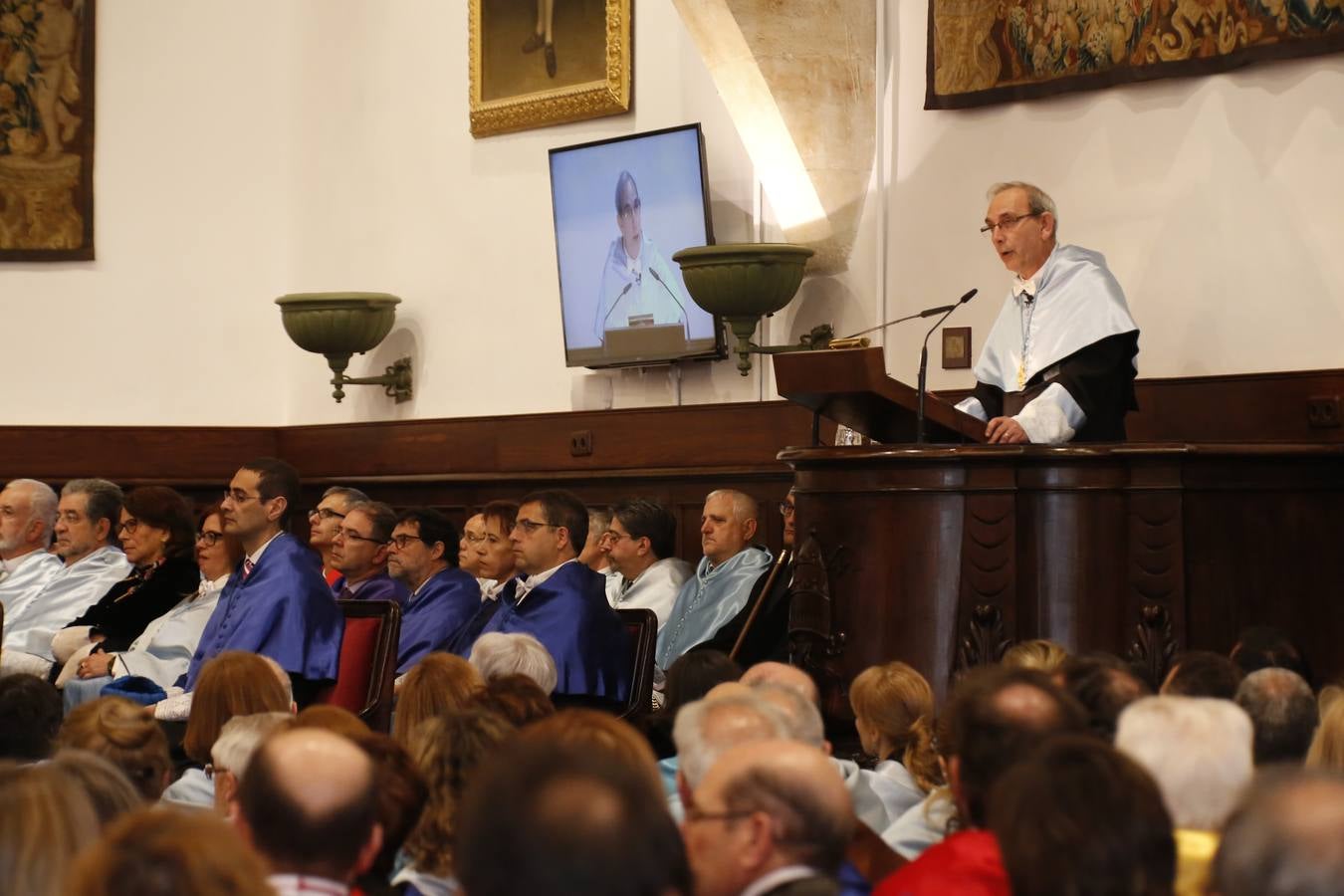 Los Reyes presiden en Salamanca la investidura honoris causa de Víctor García de la Concha y José Narro (1/2)