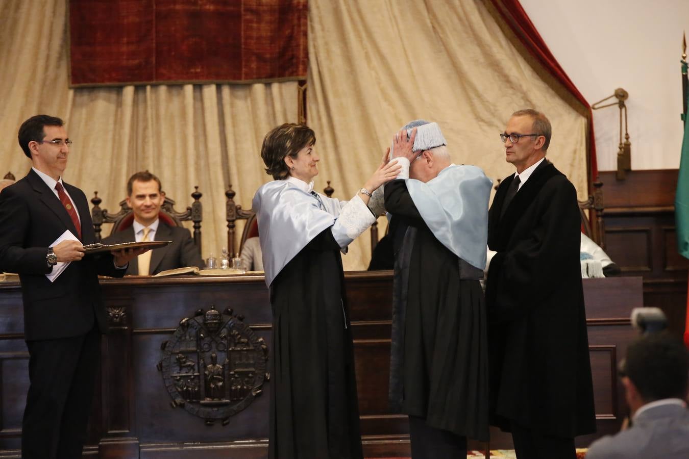 Los Reyes presiden en Salamanca la investidura honoris causa de Víctor García de la Concha y José Narro (1/2)