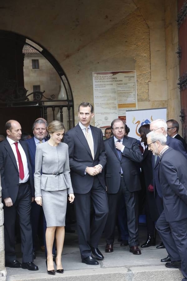 Los Reyes presiden en Salamanca la investidura honoris causa de Víctor García de la Concha y José Narro (2/2)