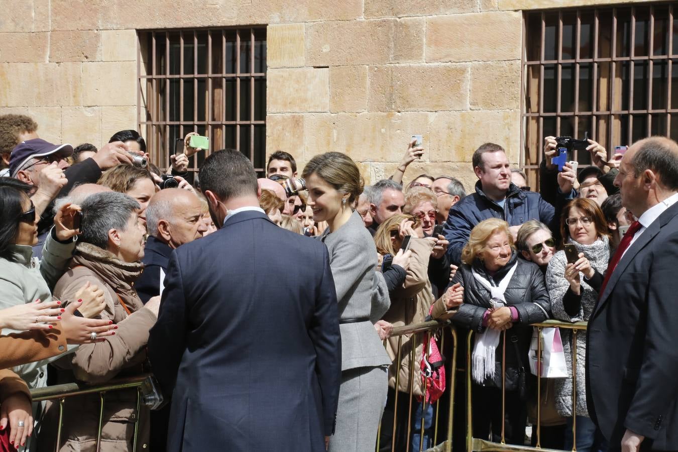 Los Reyes presiden en Salamanca la investidura honoris causa de Víctor García de la Concha y José Narro (2/2)