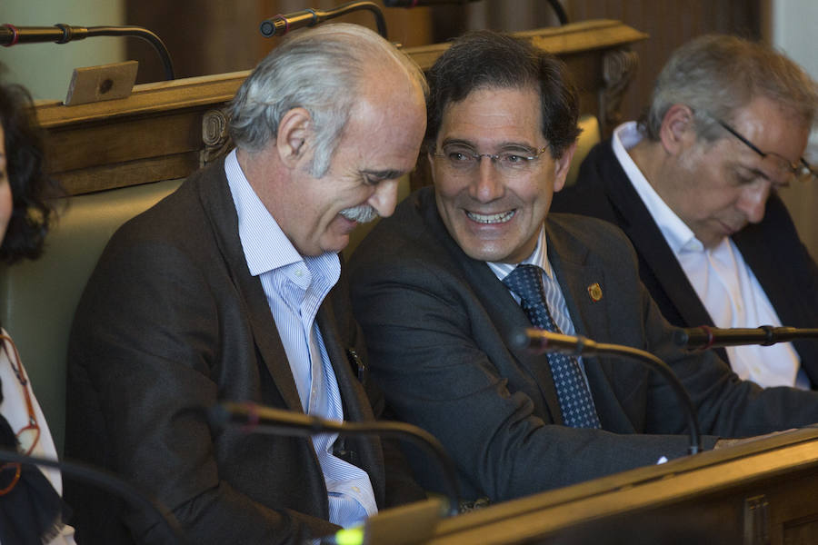 Pleno en el Ayuntamiento de Valladolid