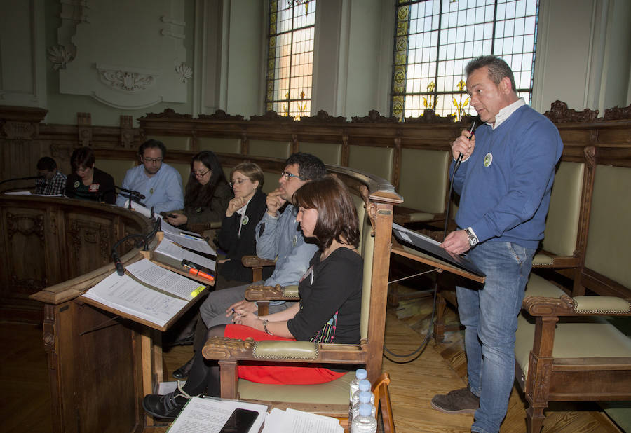 Pleno en el Ayuntamiento de Valladolid