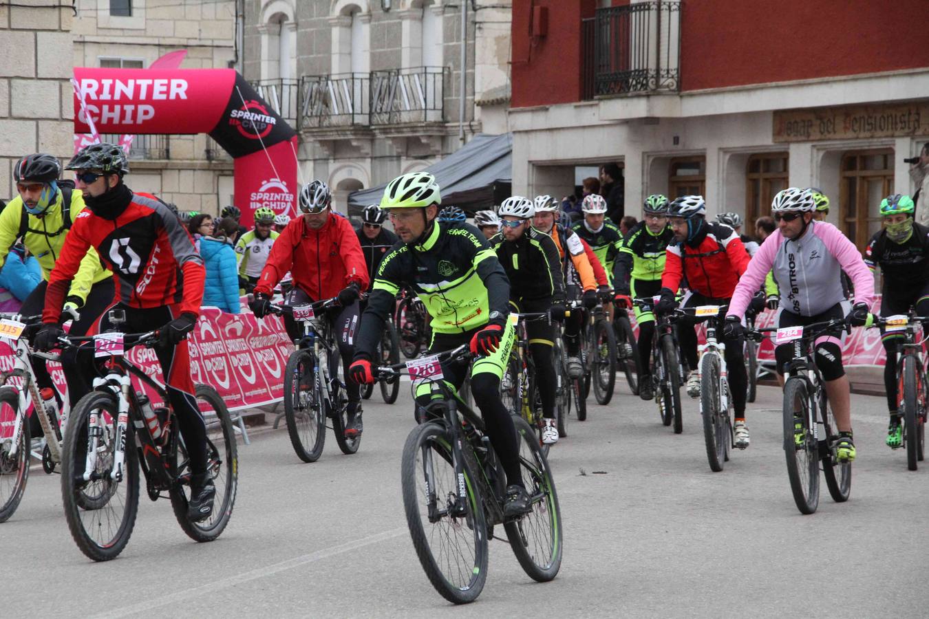 Primera etapa de la BTT Series de Valladolid celebrada en Campaspero (2/2)