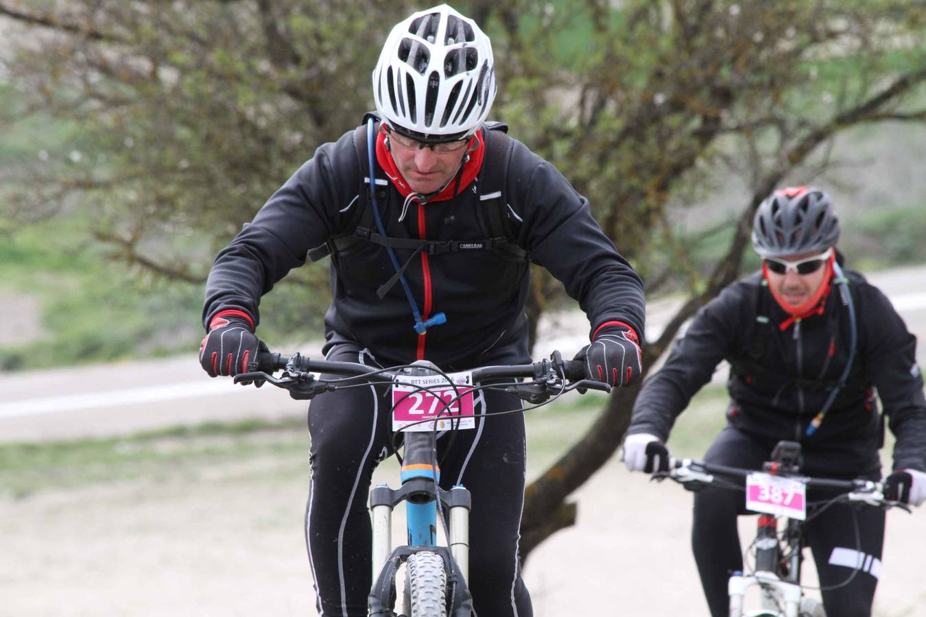 Primera etapa de la BTT Series de Valladolid celebrada en Campaspero (2/2)