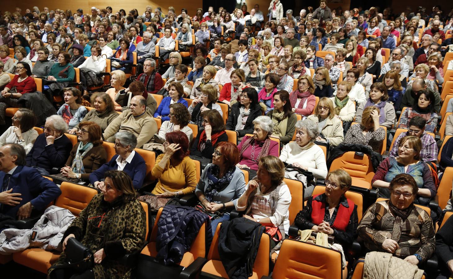 Daniel de Luis habla de la osteoporosis en las Aulas de la Salud de El Norte de Castilla