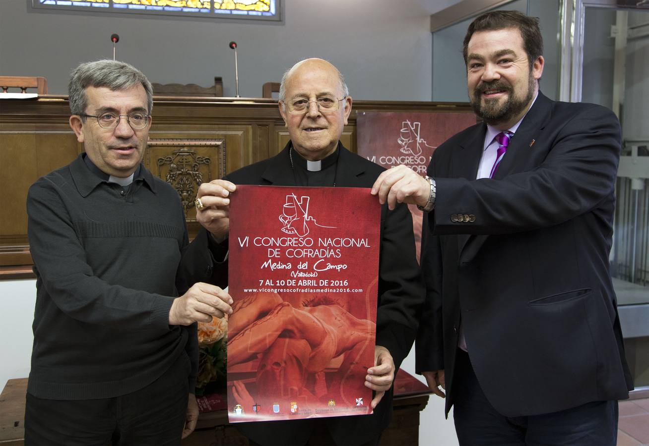 30.04.15 Luis Argüello, el cardenal Ricardo Blázquez y Carlos García Serrada presentan el cartel del sexto Congreso Nacional de Cofradías.
