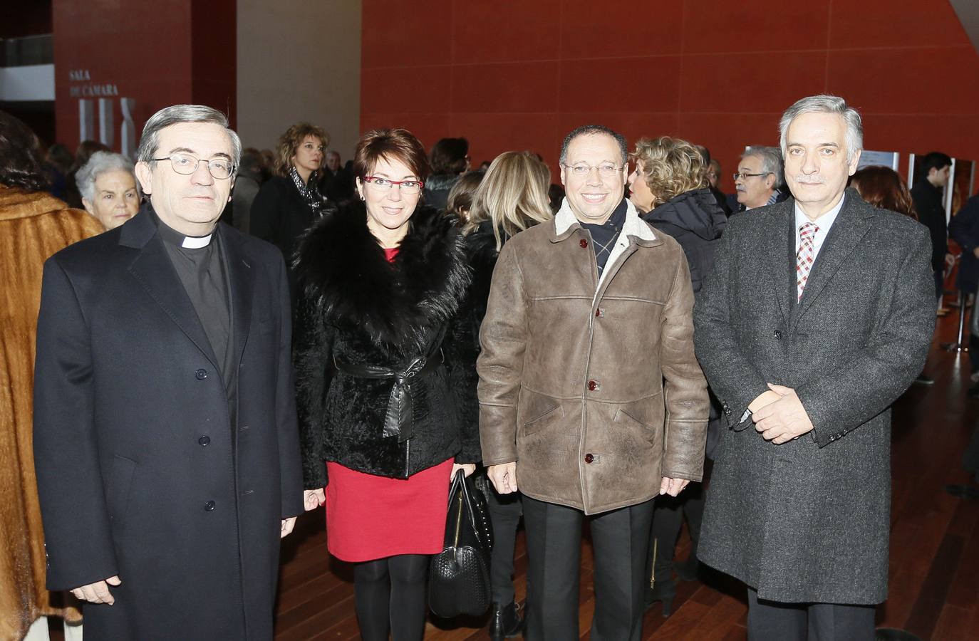 21.12.13 Luis Argüello, Domi Fernández, Alfredo Blanco y Artemio Domínguez, en el Concierto Familiar de Navidad de la Fundación Schola celebrado hoy en el Auditorio Miguel Delibes.