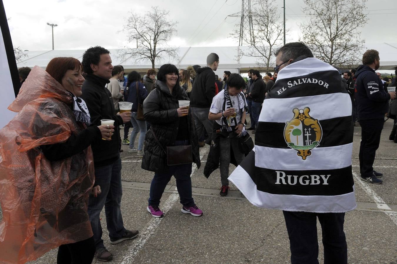 Primeras celebraciones de la Copa del Rey de rugby en la &#039;Fan Zone&#039;